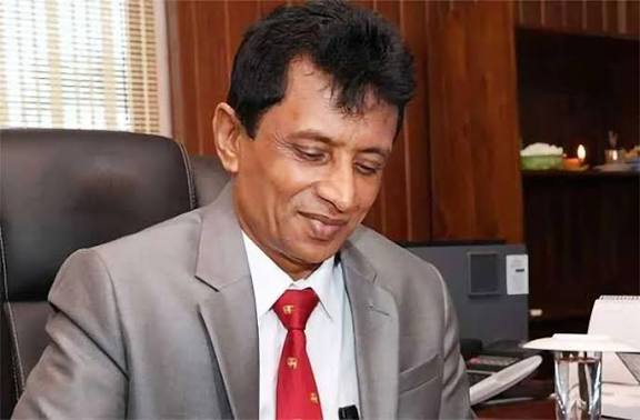 Journalist Kalum Amarasinghe Files Fresh Complaint Over Alleged Vehicle Use by Excise Chief
