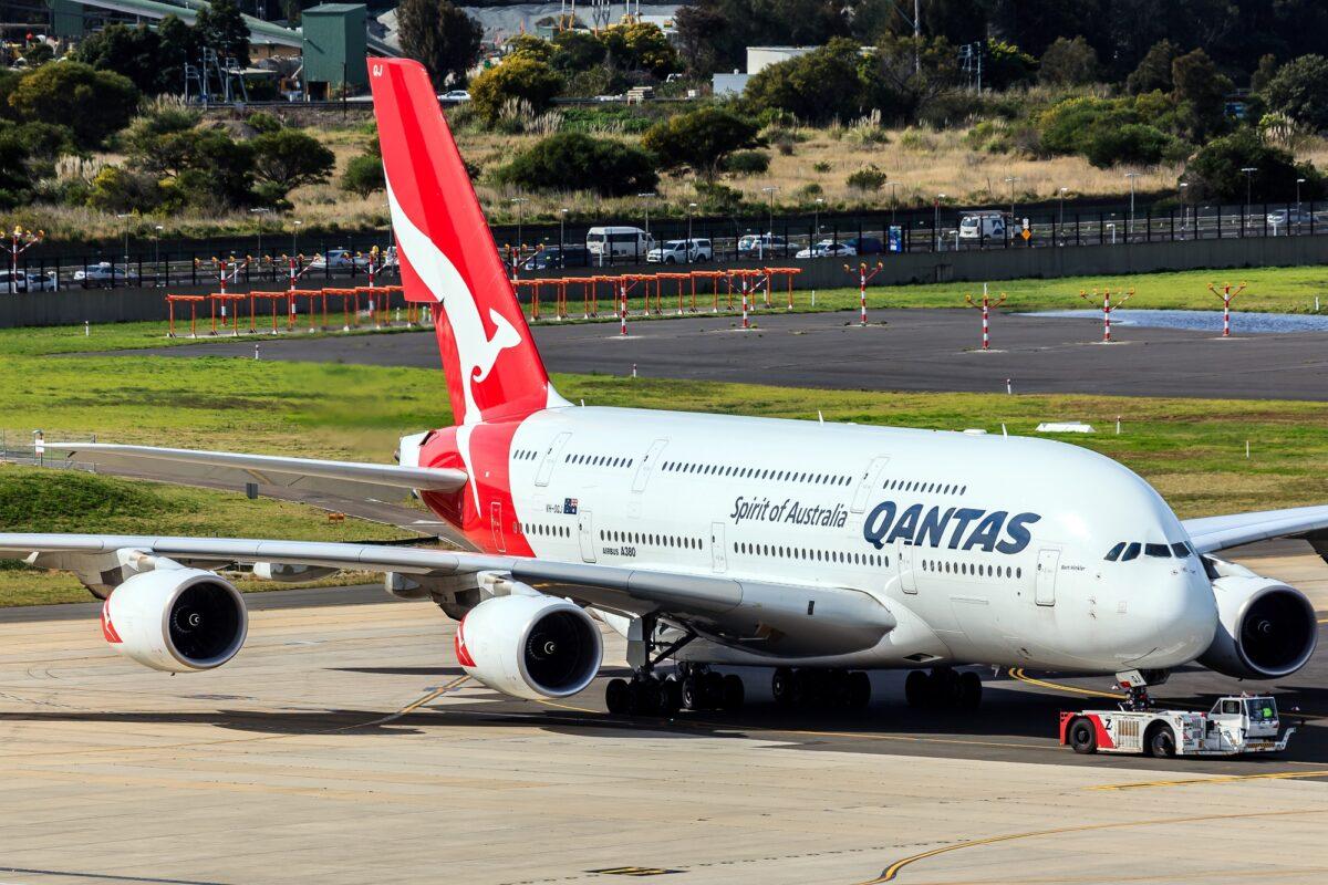 Qantas flight evacuated as smoke fills cabin at Sydney Airport
