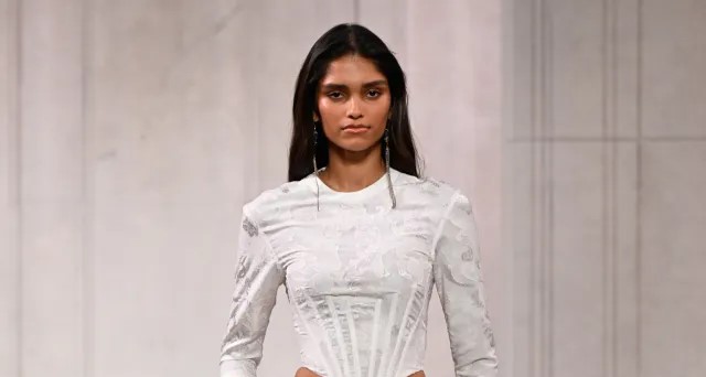 Sri Lankan Model Elina Gunawardena Opens Ralph Lauren’s New York Fashion Week 2026 Show