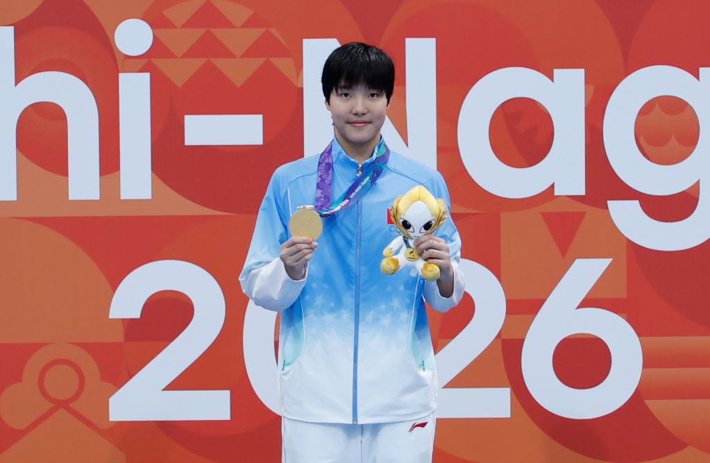 13-Year-Old Yu Zidi Storms to Asian Games Gold in Record-Breaking Swim