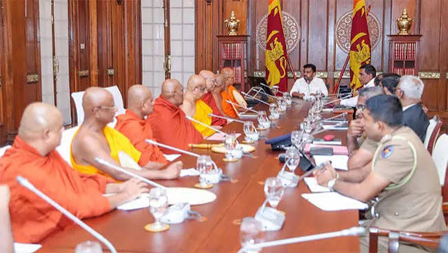 Buddhist Affairs Ministry Discusses New Measures on Imprisoned Monks and Sangha Disciplin