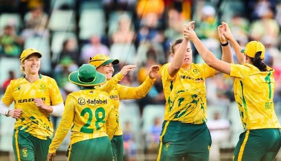 India’s Unbeaten Run Ends with Shock Loss to South Africa