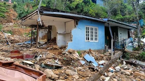 Compensation Provided to Temples in Kolonnawa Affected by Ditwah