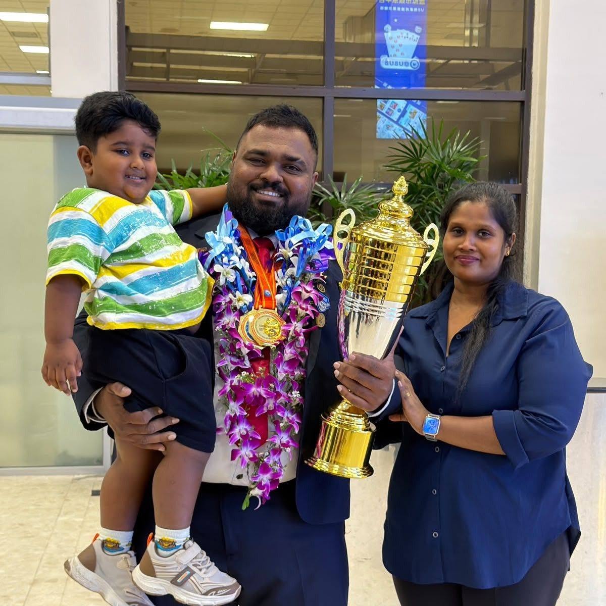 Udara Gayan Wins Double Gold for Sri Lanka at World Strengthlifting Championship