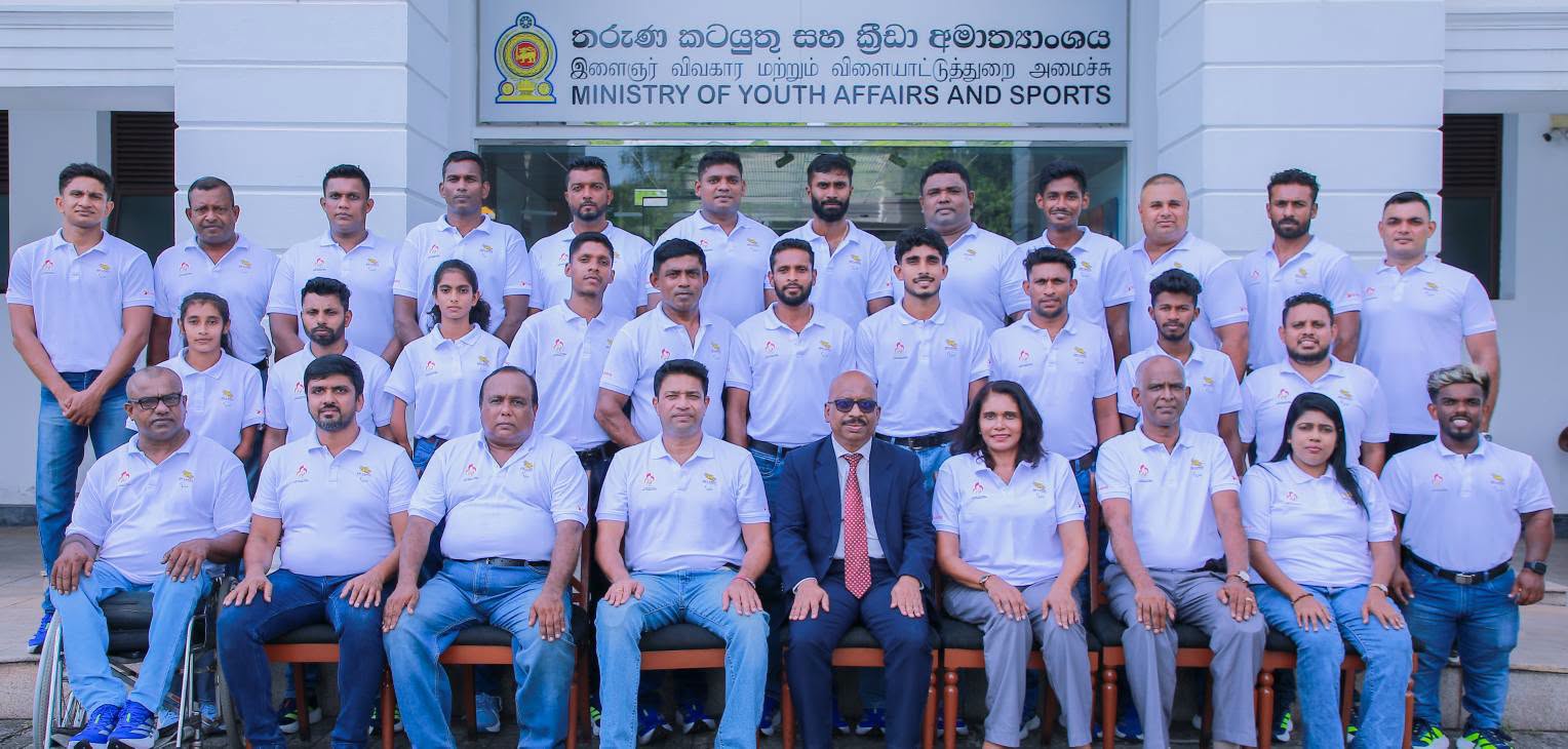 Sri Lankan Paralympic Team Meets Sports Minister Ahead of Japan Departure
