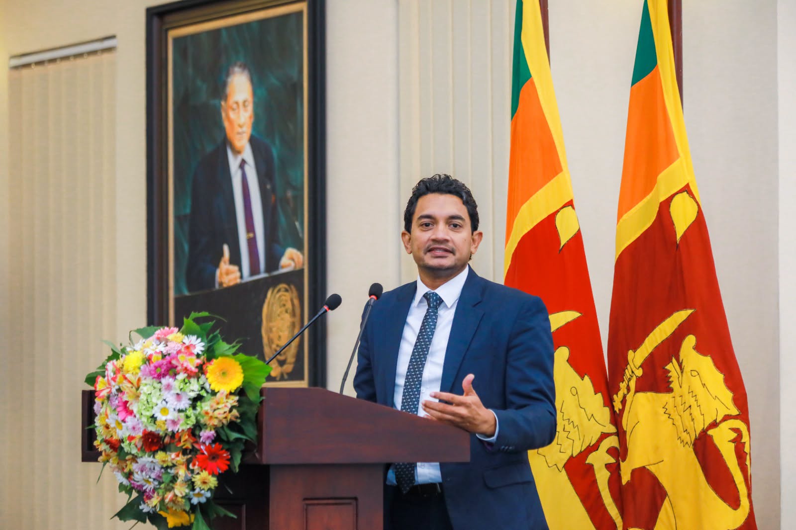 Minister urges entrepreneurs to register for VAT and comply with laws for growth